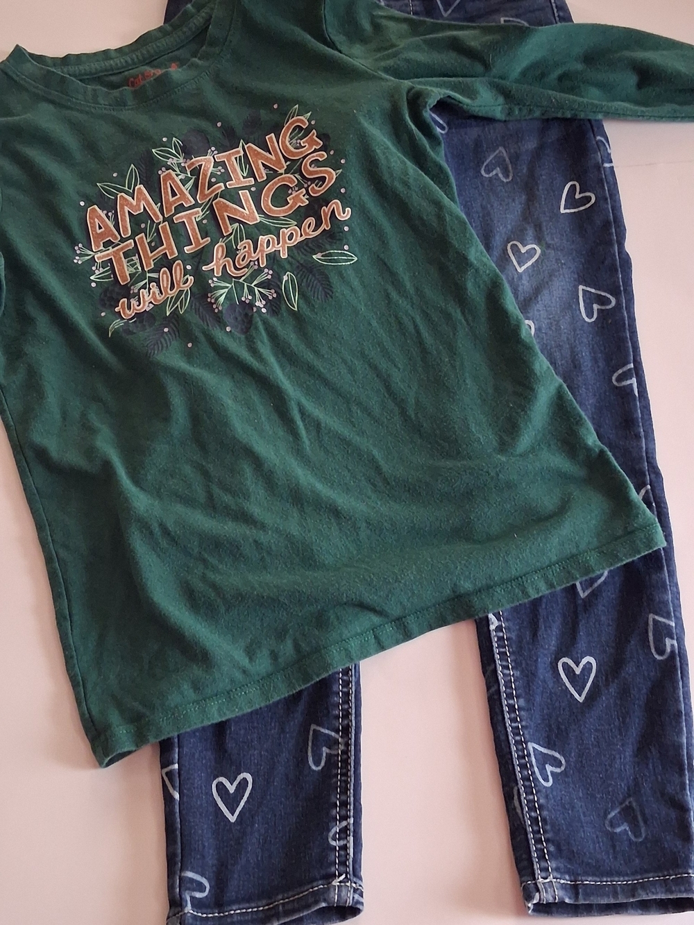 wonder nation Green Graphic Top with Navy Heart Leggings